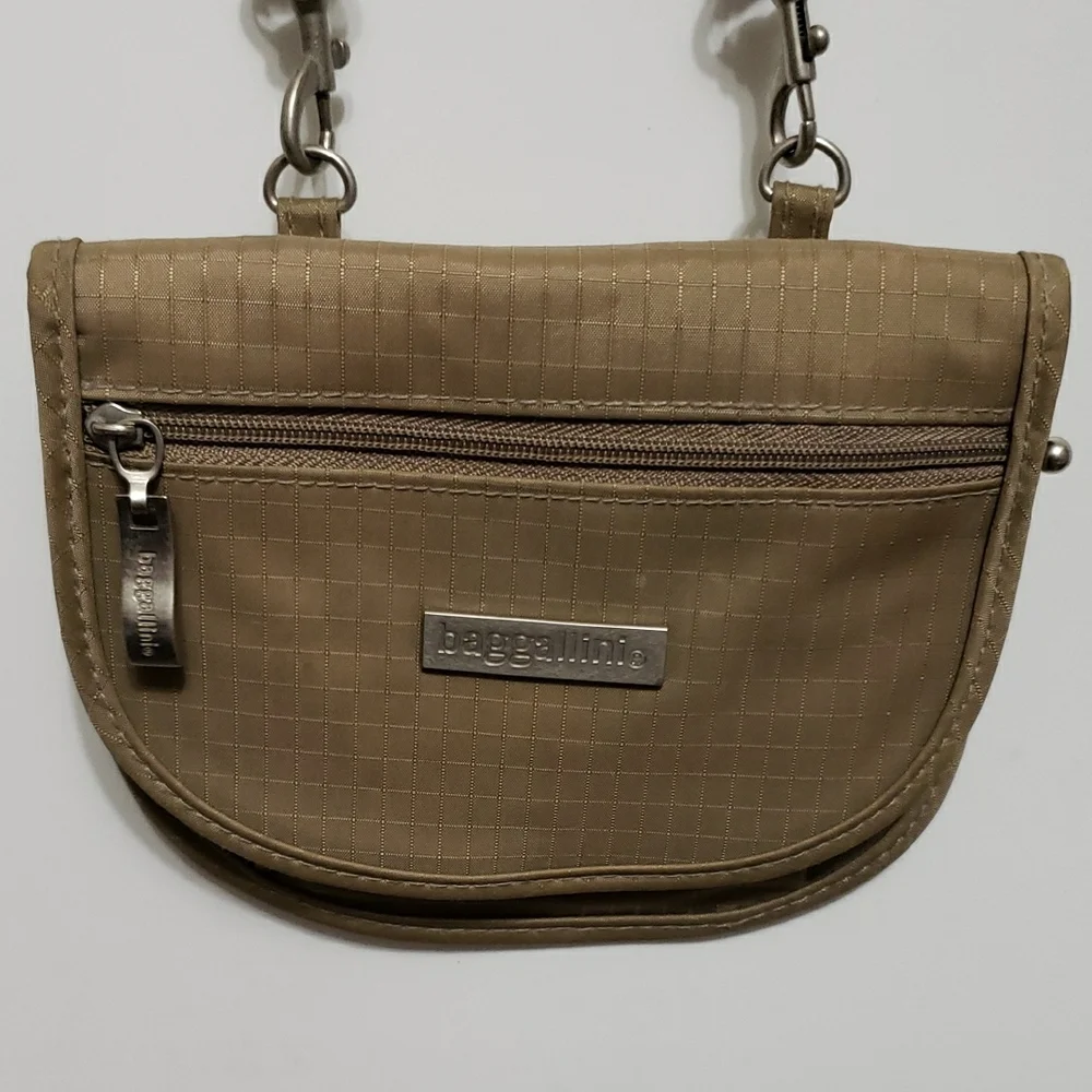 BAGGALLINI Stylish Tan‎ Crossbody Mini Bag